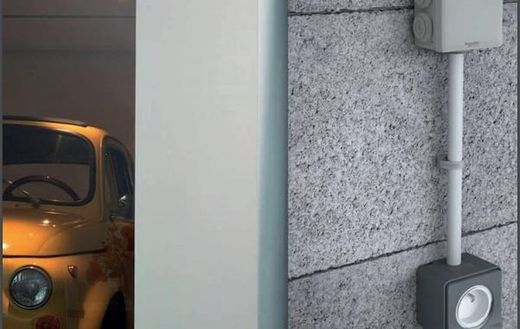 Exterior Watertight Mechanisms