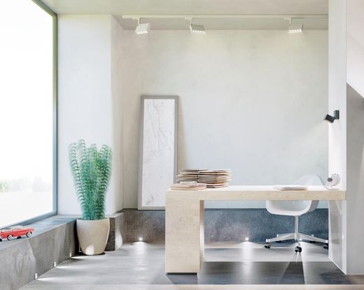 LED-Oberfläche MINI RUBYC 7W Beneito Faure auftragen