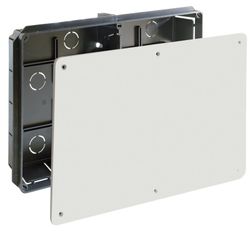 Caja de conexión de empotrar. De 300 x 200 mm. Tapa con tornillos.