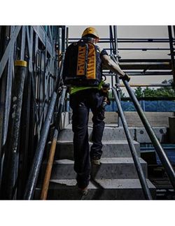 Dewalt ryggsäck DWST181690-1