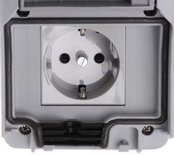 Green up acces 3,2kVA stikkontakt 2P + TT Legrand 090472